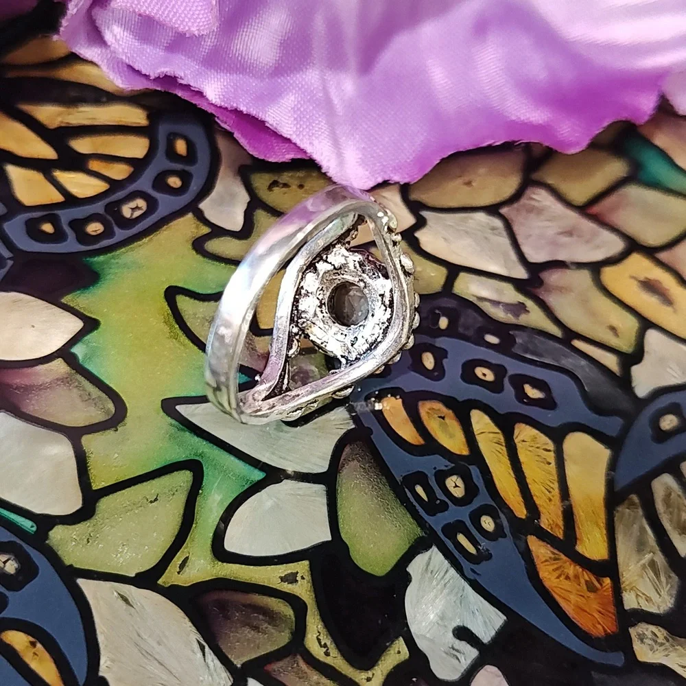 Labradorite Gemstone Silver Plated Ring - Size 6 3/4 - Picture 4 of 7